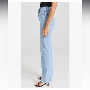Like new 501 lights wash Levi jeans - 90’s style